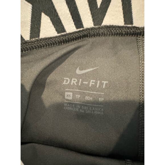 NIKE PRO SHORTS - Picture 3 of 4